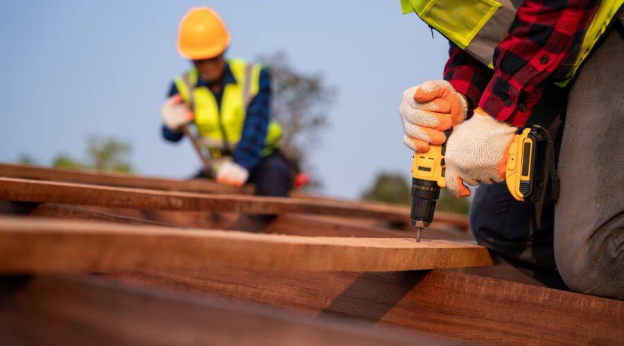 Professional gutter cleaning in Woodstock, NY